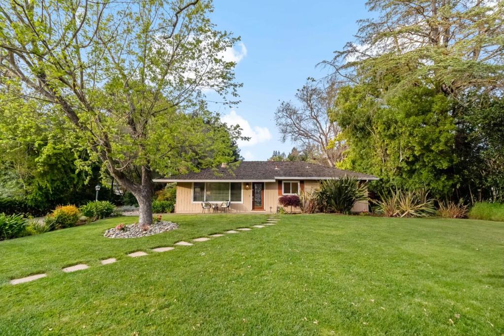 97 Snowden Avenue
