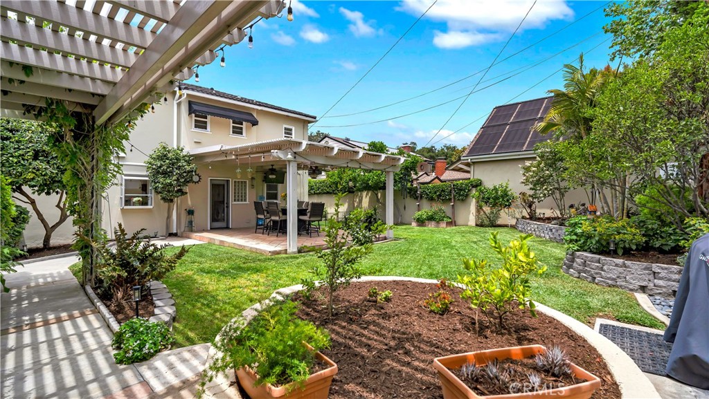 Floral Park - Residential