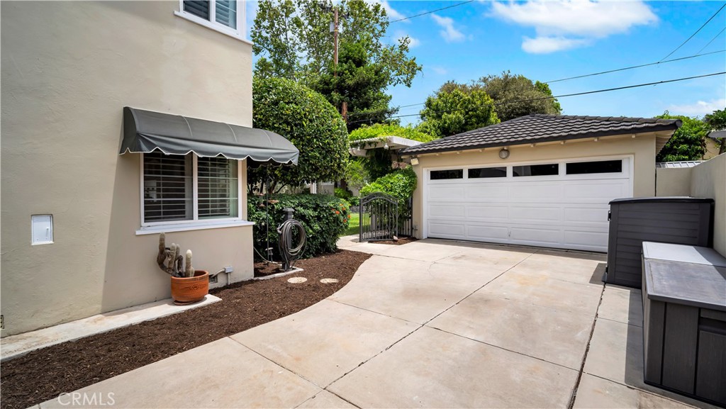 Floral Park - Residential