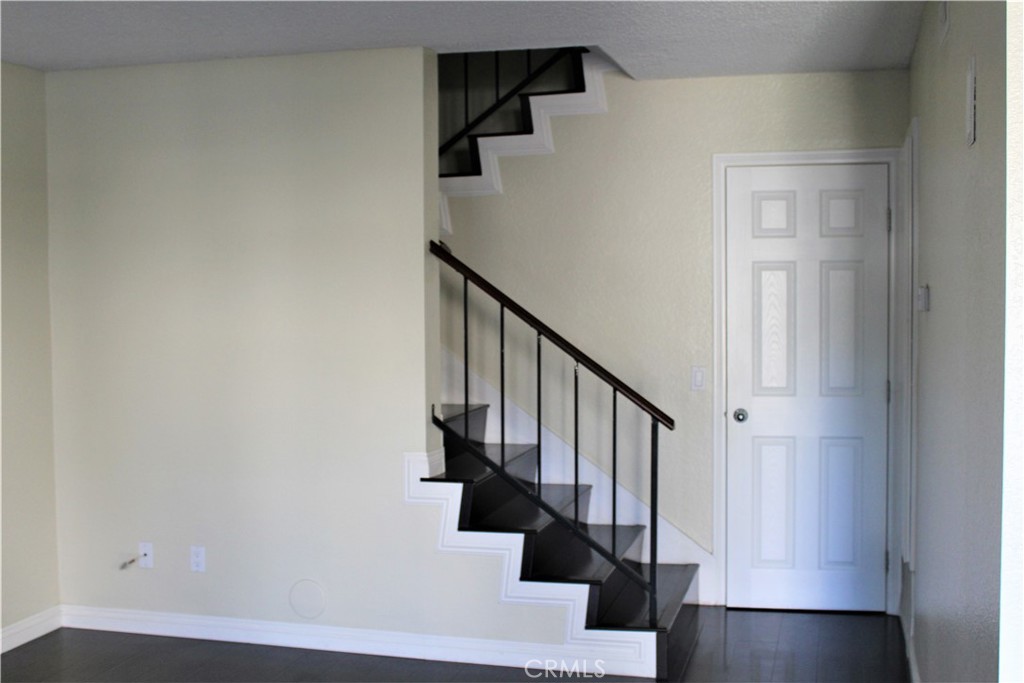 Columbia Square (CS) - Residential Lease