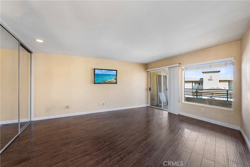 2222 S Mesa