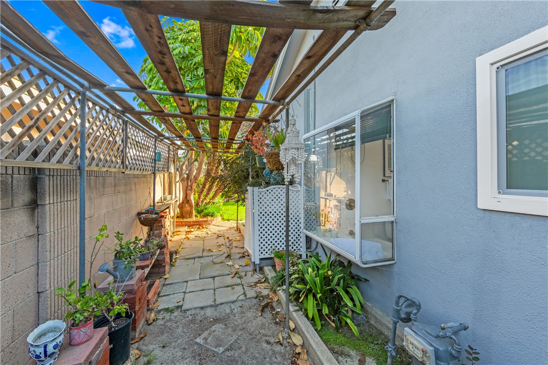 Starlite Huntington (SHUN) - Residential Lease