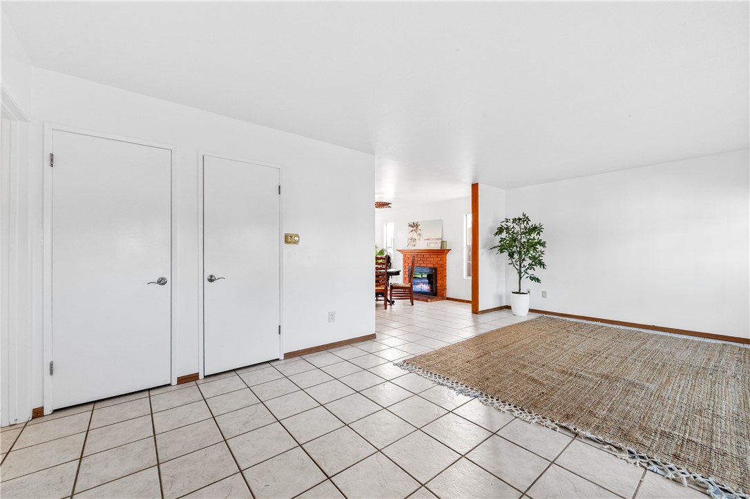 Starlite Huntington (SHUN) - Residential Lease