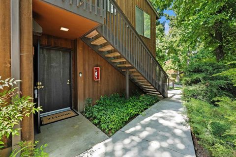 2157 Arnold Way 312 Alpine CA 91901