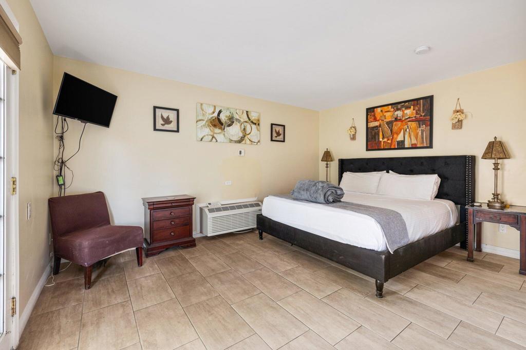 Warm Sands - Residential Income