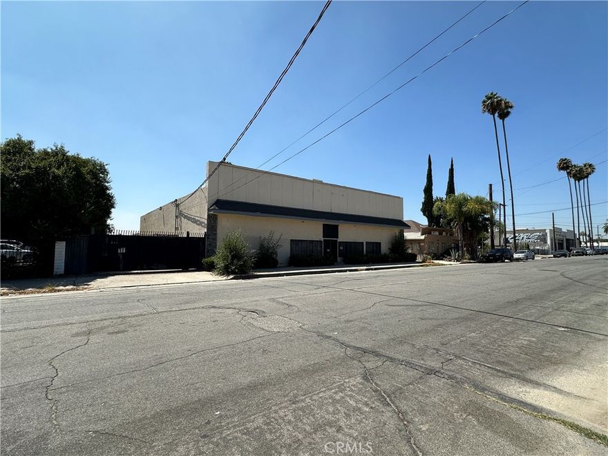 Single tenant commercial property located in the City of San Bernardino.  This property offers a fantastic opportunity for new business or investor to acquire a value-add property. Current Zoning is for Commercial Office. The building features office space/showroom at the entrance of the building.  The lot has a secured yard to the rear of the building with a fence at the front allowing access from 10th Street.  The main building has open bay work area and garage space in the area facing the yard.  The previous owner use the building as an automotive custom and repair shop selling specialty parts.  Check with City for all possible uses with the current zoning.  The open warehouse provides flexible layouts to help any business make good use of the space.  Located near the 215 Freeway just off Baseline Street on/off ramp the building is conveniently located near many local commercial and retail business.