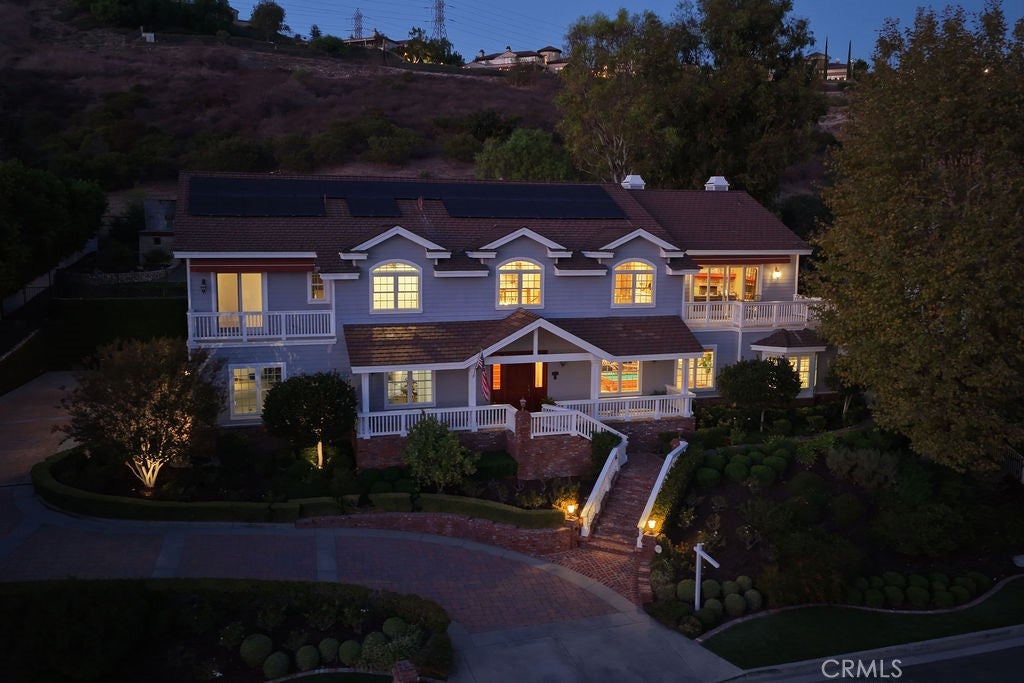 19041 Cerro Villa Drive