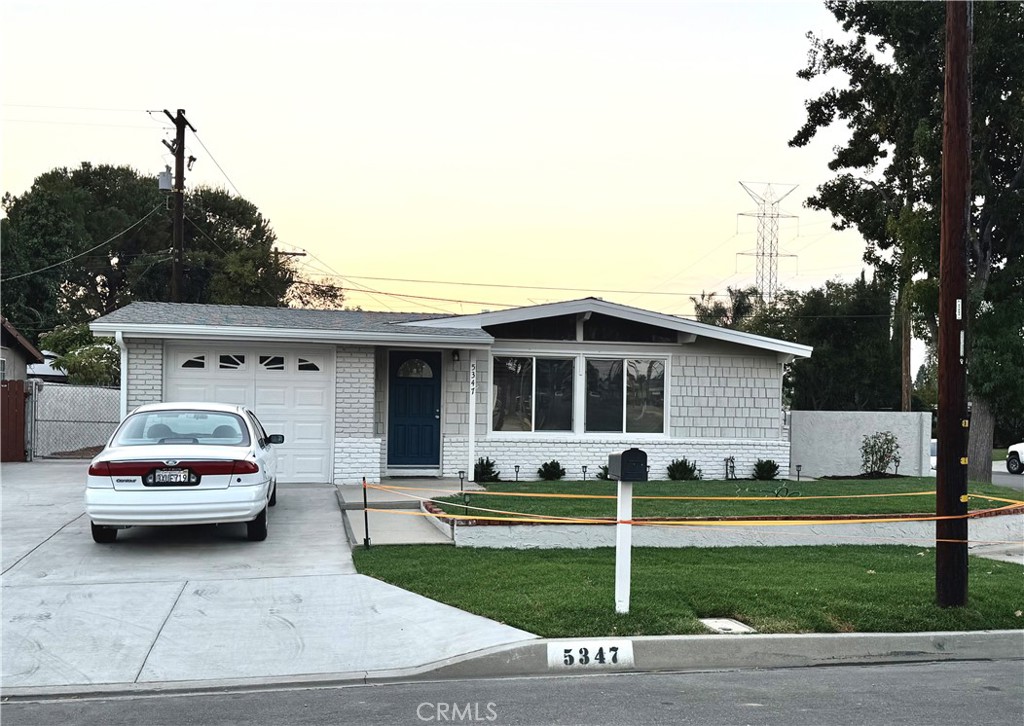 Welcome to this spacious 3-bedroom + den, 2-bath home situated on a desirable corner lot. Freshly painted inside and out with updated front landscaping, this property is move-in ready and full of potential. The home features open beam ceilings that create a bright and airy feel, most newer windows, ceiling fans, updated kitchen counters, custom window coverings throughout, and a functional layout that’s perfect for everyday living. The large backyard offers endless possibilities, including space for a pool or possible future ADU and is surrounded by a block wall. Garage has been newly drywalled for that untouched feel. Conveniently located near shopping, dining, and transportation, this home is an excellent opportunity for both investors and owner-occupants alike.