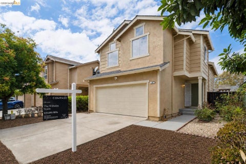 Photo of 99 Austin Ave AVE, Hayward, CA 94544 (MLS # 41147201)