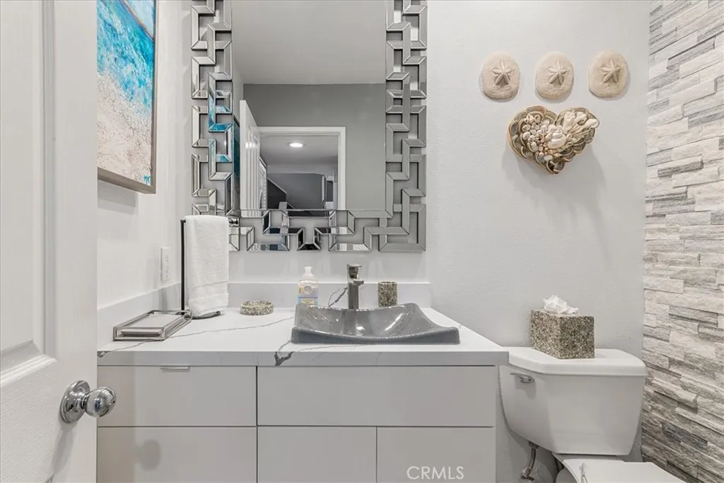 Dana Point, California 92629, United States, 3 Bedrooms Bedrooms, ,4 BathroomsBathrooms,Residential,Active,247629