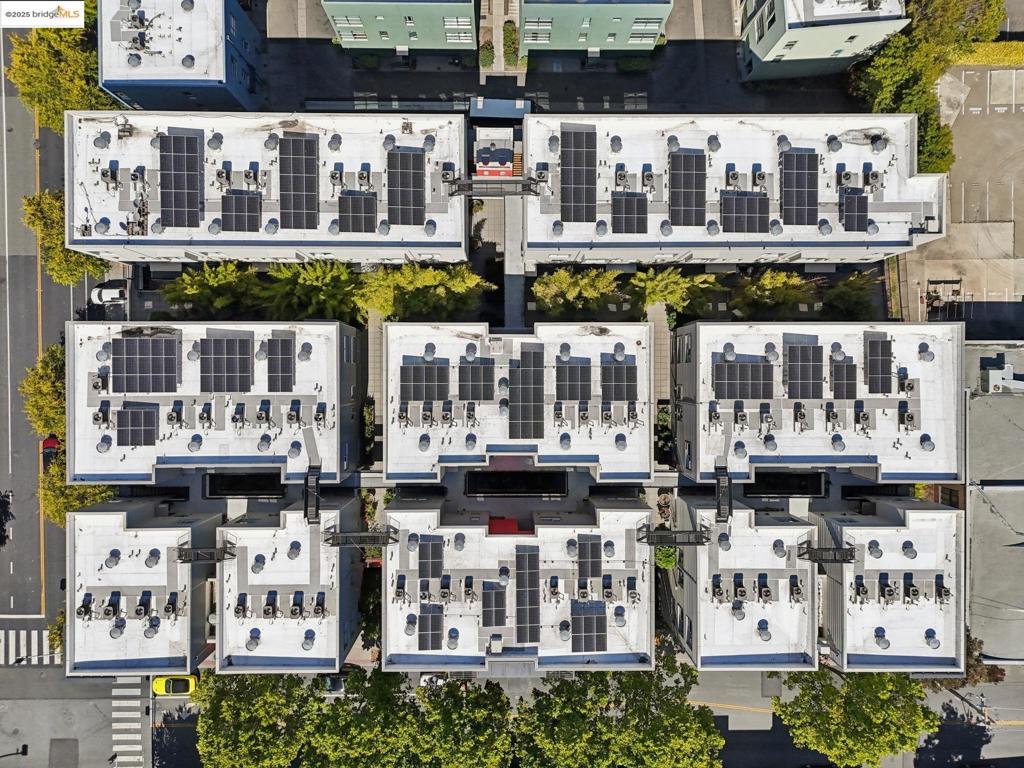 EMERYVILLE - Residential