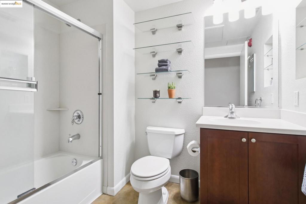 EMERYVILLE - Residential