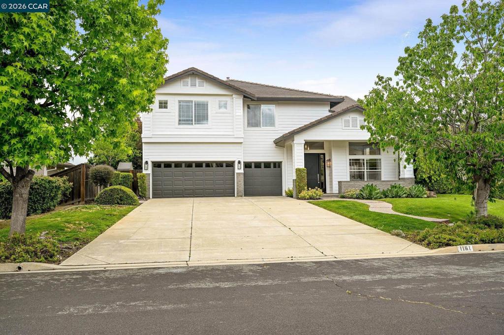 1161 Torrey Pines Pl