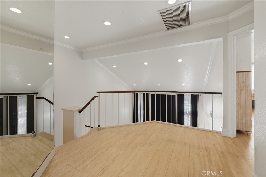 Embassy Pointe (EMPT) - Residential