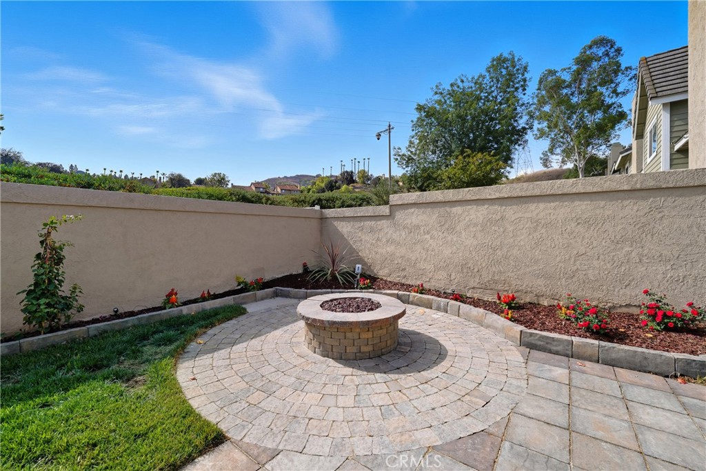 Embassy Pointe (EMPT) - Residential