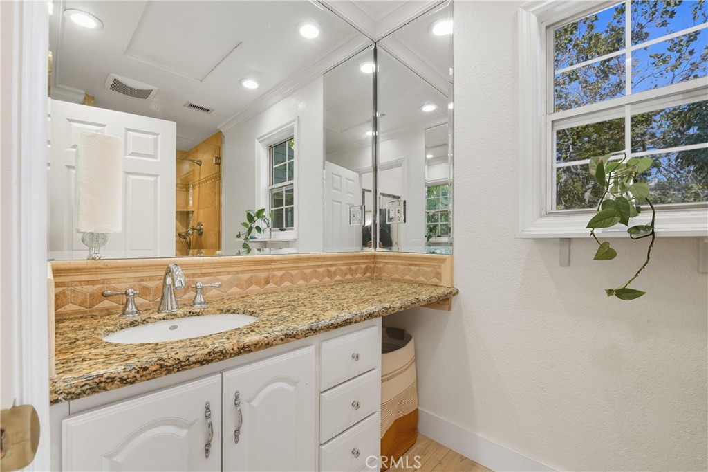 Embassy Pointe (EMPT) - Residential