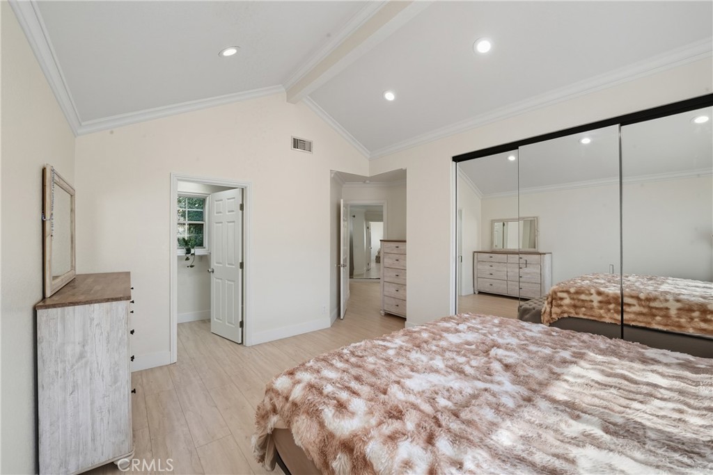 Embassy Pointe (EMPT) - Residential