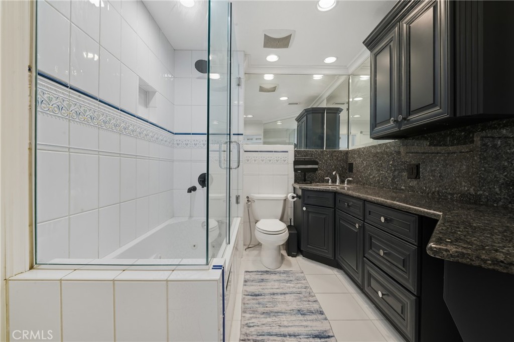 Embassy Pointe (EMPT) - Residential