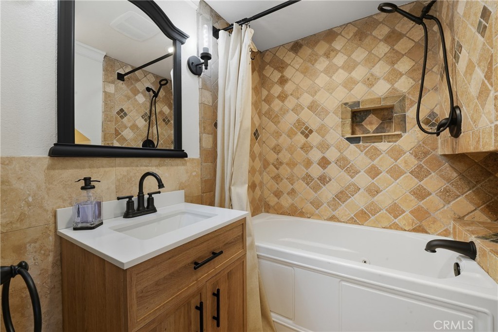 Embassy Pointe (EMPT) - Residential