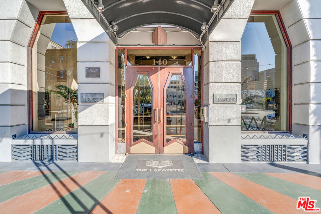 140 Linden Avenue 606