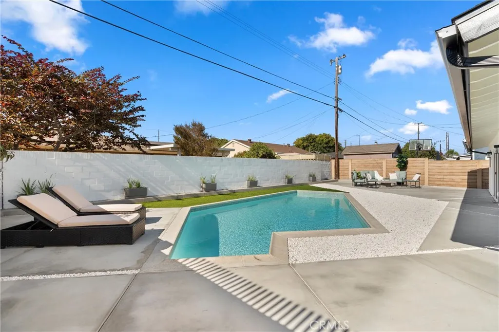 Buena Park, California 90620, United States, 3 Bedrooms Bedrooms, ,2 BathroomsBathrooms,Residential,Active,182819