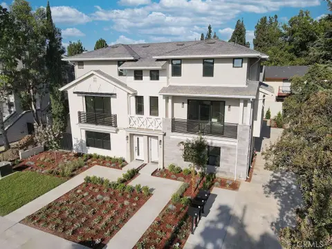 MLS: AR26174843