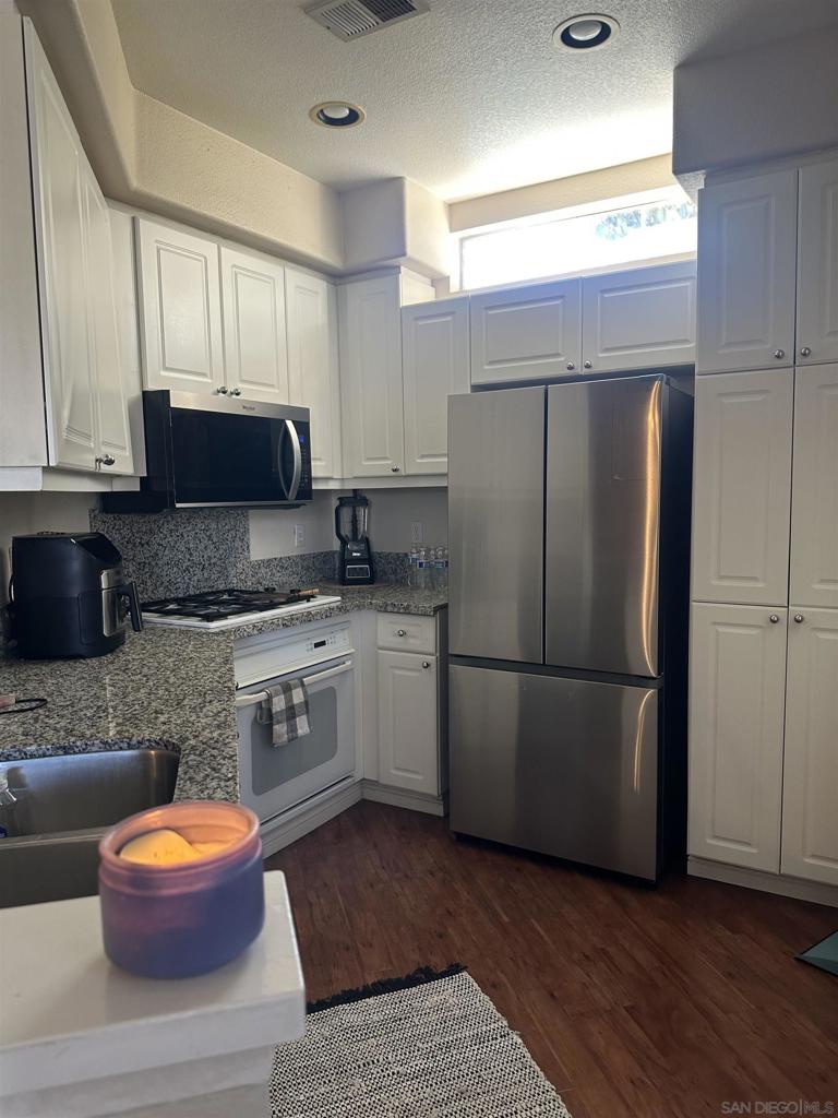 Rancho Bernardo - Residential Lease