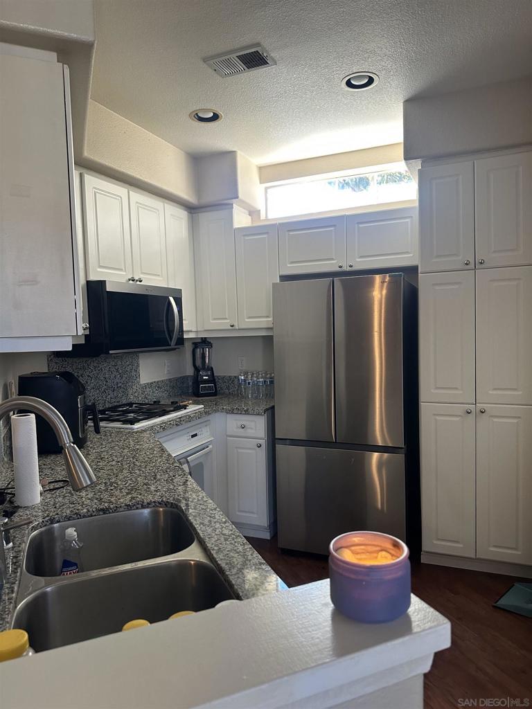 Rancho Bernardo - Residential Lease