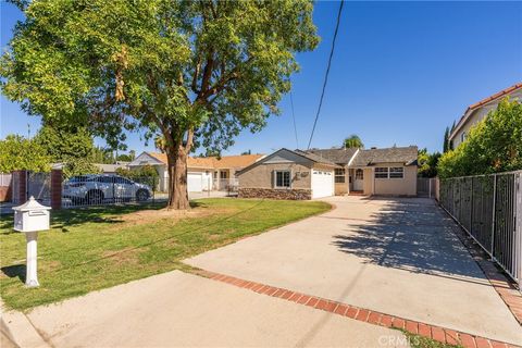 Photo of 7218 Enfield Avenue, Reseda, CA 91335 (MLS # BB25252942)