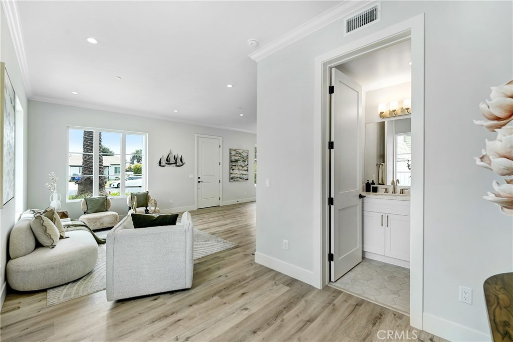 Properties 3 107 N Parkwood Avenue