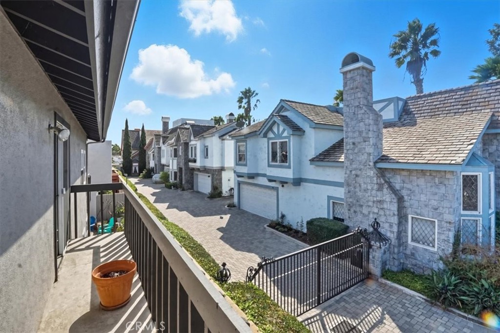 Bridgeport/Seal Beach (BPS) - Residential