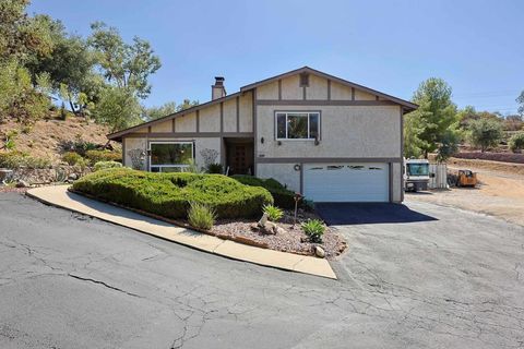 740 S Grade Road Alpine CA 91901