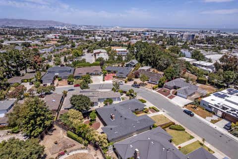 Tiny photo for 2618 Martinez Drive, Burlingame, CA 94010 (MLS # ML82054826)