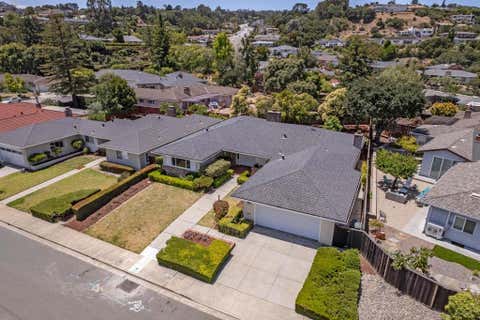 Tiny photo for 2618 Martinez Drive, Burlingame, CA 94010 (MLS # ML82054826)