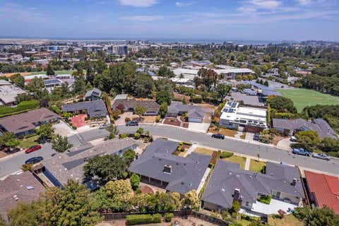 Tiny photo for 2618 Martinez Drive, Burlingame, CA 94010 (MLS # ML82054826)