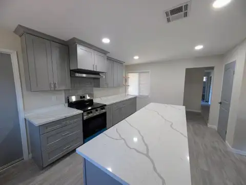 MLS: ML82053288