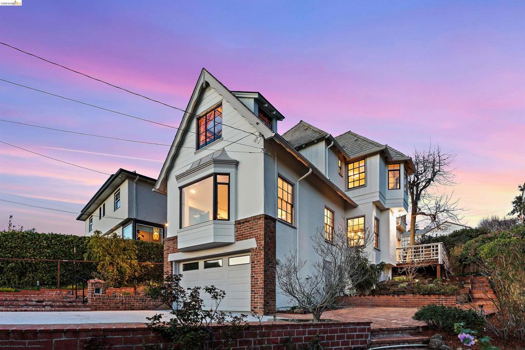 141 141 Saint Albans Rd