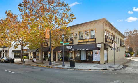 Photo of 994 The Alameda, San Jose, CA 95126 (MLS # ML82051201)