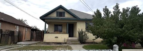 Photo of 1129 W Rialto Ave Ave, San Bernardino, CA 92410 (MLS # SR25267236)