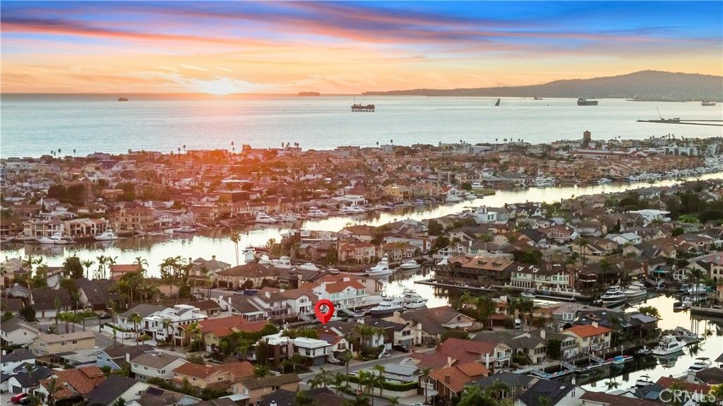 Photo of 16455 Ladona Circle, Huntington Beach, CA 92649 (MLS # OC26038891)