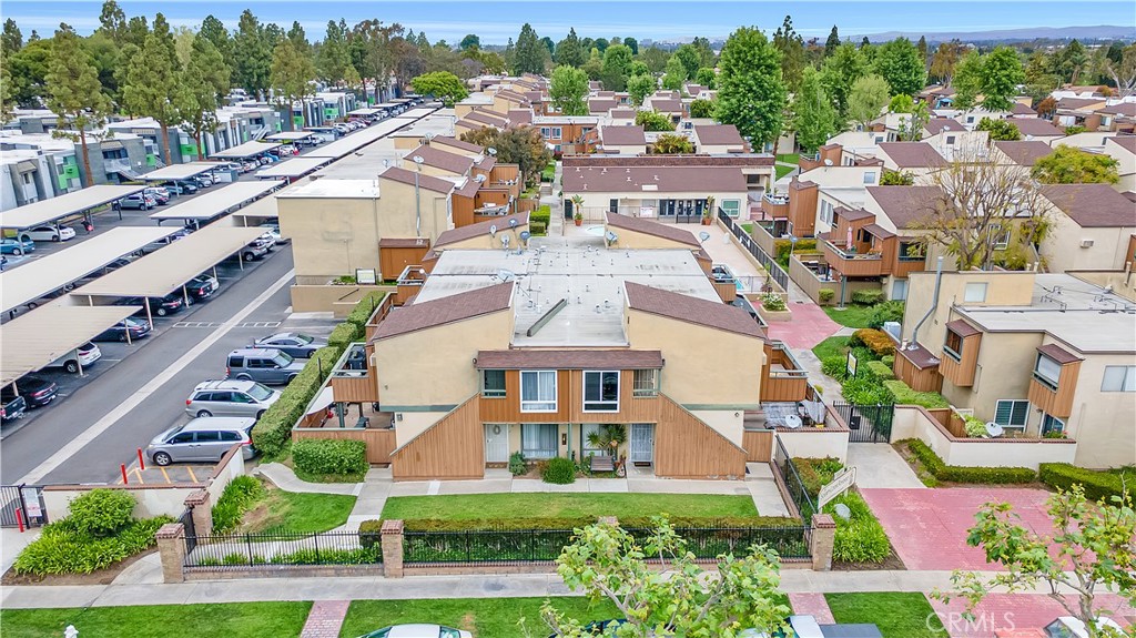 1001 W Stevens Avenue W 202