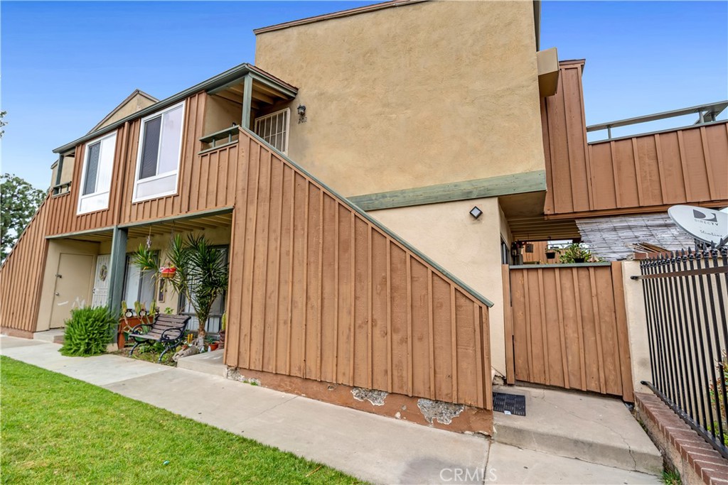 1001 W Stevens Avenue W 202
