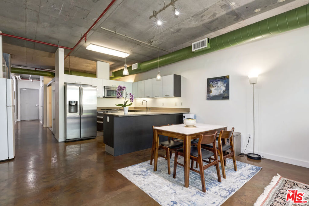 645 W 9th Street 240
