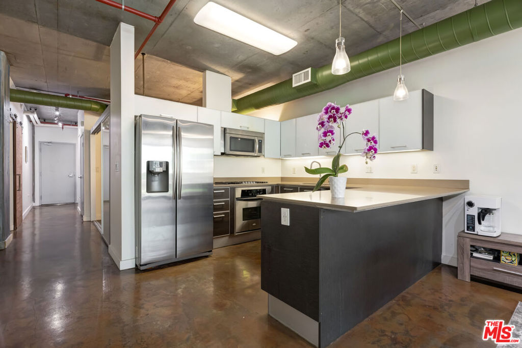 645 W 9th Street 240