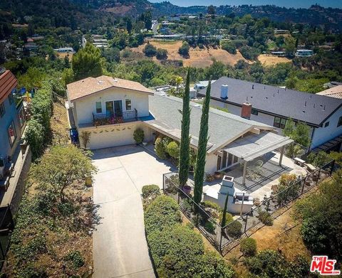 Photo of 11318 Dona Lisa Drive #., Studio City, CA 91604 (MLS # 26838231)