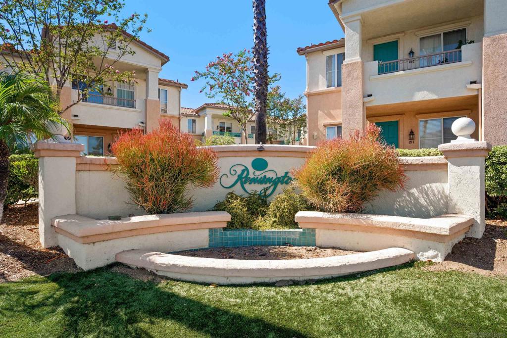 11454 Via Rancho San Diego 208, El Cajon CA 92019