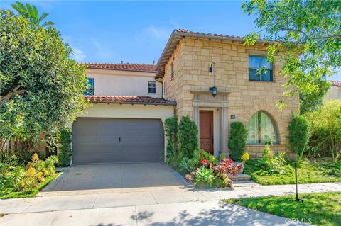 60 Mapleton Irvine CA 92620