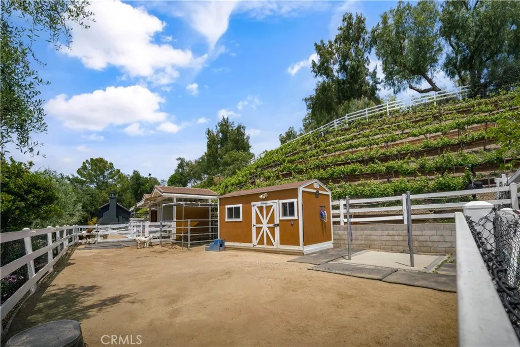 Hidden Hills, California 91302, United States, 5 Bedrooms Bedrooms, ,5 BathroomsBathrooms,Residential,Active,133861