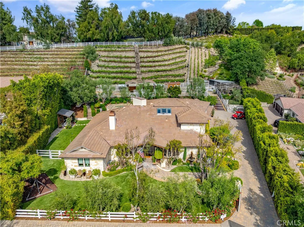 Hidden Hills, California 91302, United States, 5 Bedrooms Bedrooms, ,5 BathroomsBathrooms,Residential,Active,133861 Hidden Hills, California 91302, United States, 5 Bedrooms Bedrooms, ,5 BathroomsBathrooms,Residential,Active,133861