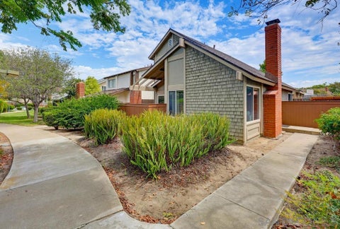 Photo of 10639 Escobar Dr DR, San Diego, CA 92124 (MLS # 260020746SD)